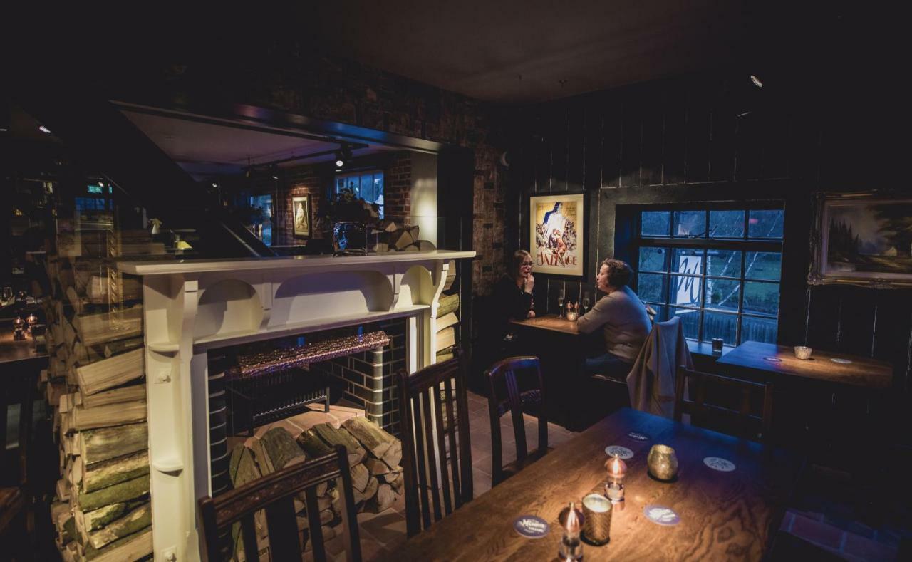 The Marquis Of Granby Hotel Alkham Екстериор снимка